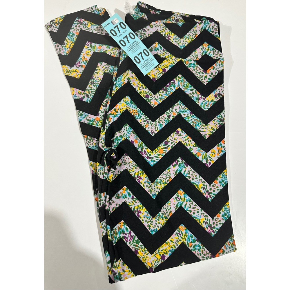 LuLaRoe Tall & Curvy Floral Chevron Leggings Black Multi TC 12-18
